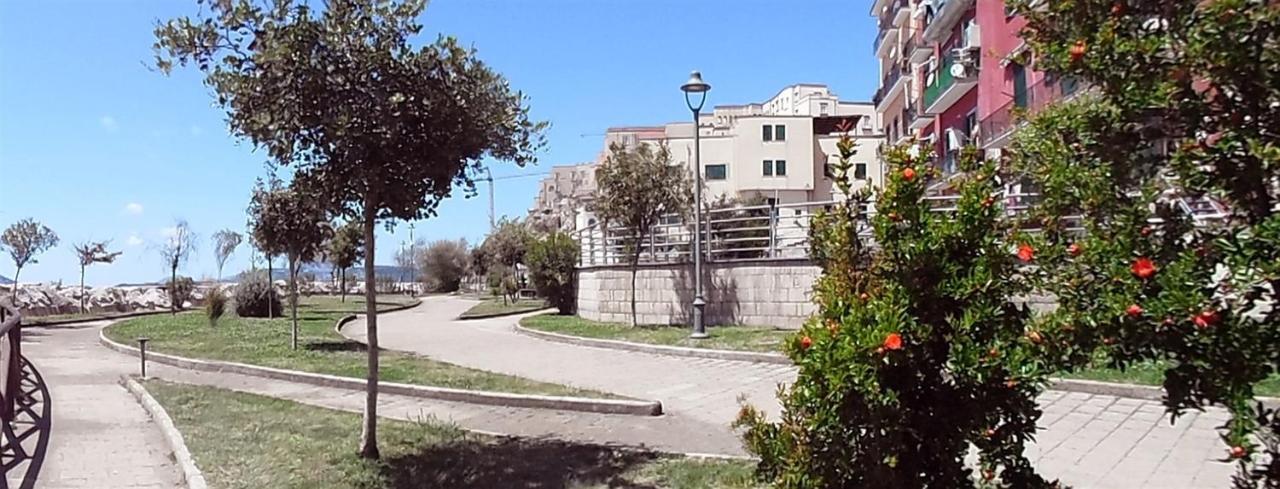 Valerio'S Flat Apartment Pozzuoli Exterior foto